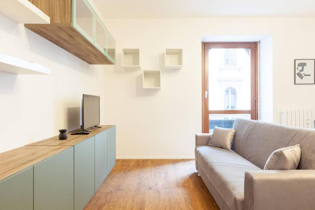 Lazzi - A.C. - Wi-Fi - Flexyrent Apartment มิลาน ภายนอก รูปภาพ