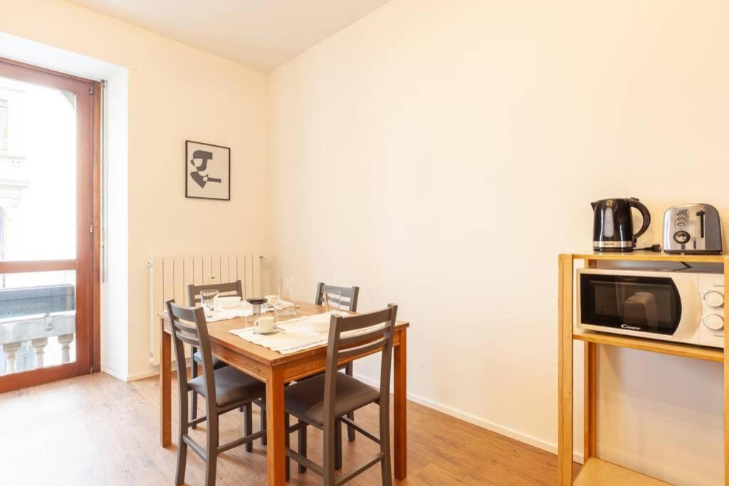 Lazzi - A.C. - Wi-Fi - Flexyrent Apartment มิลาน ภายนอก รูปภาพ