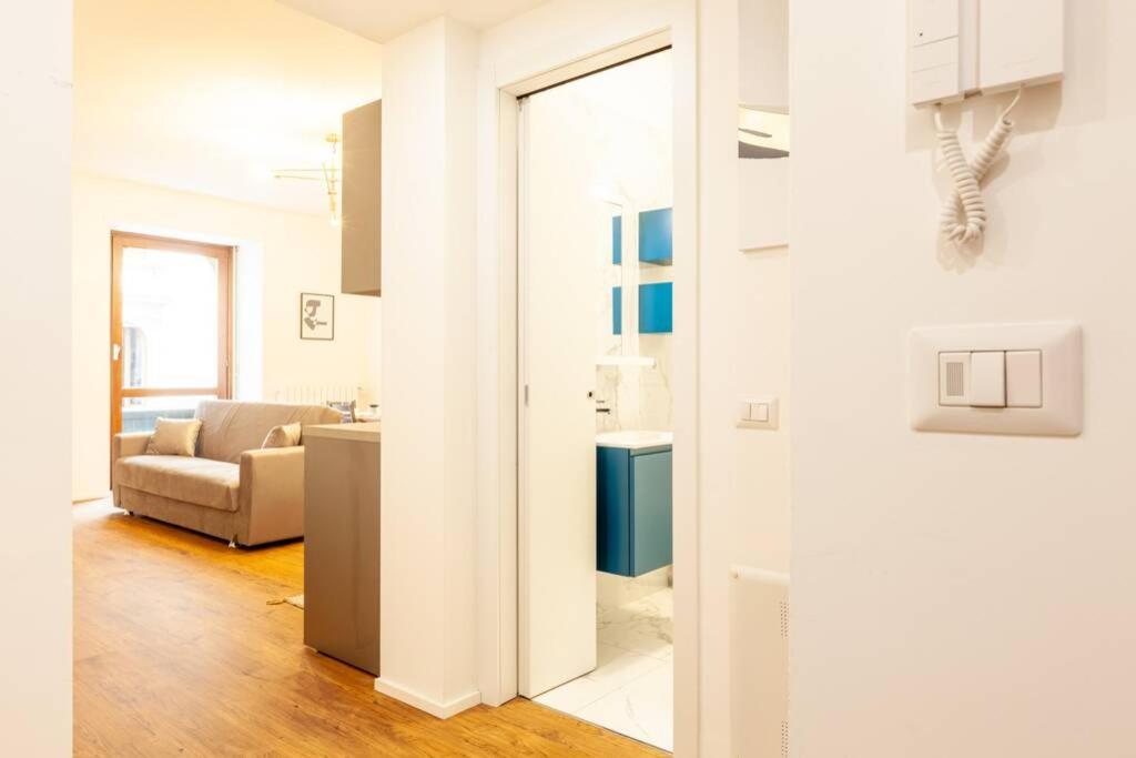 Lazzi - A.C. - Wi-Fi - Flexyrent Apartment มิลาน ภายนอก รูปภาพ